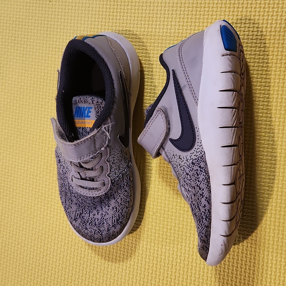 nike kids shoes